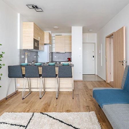 Westside Garden Apartments By Urbanrent Budapest Extérieur photo