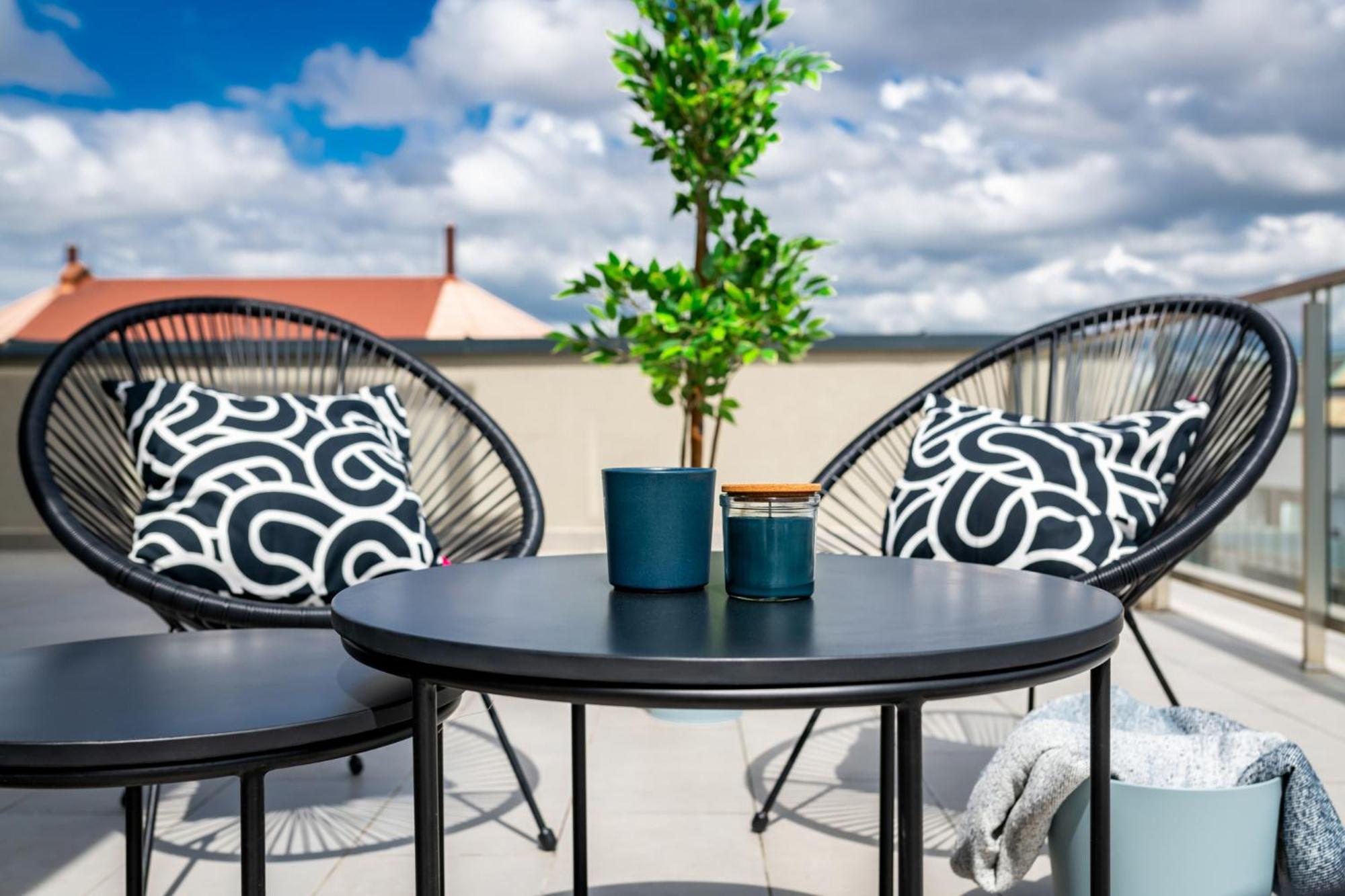 Westside Garden Apartments By Urbanrent Budapest Extérieur photo