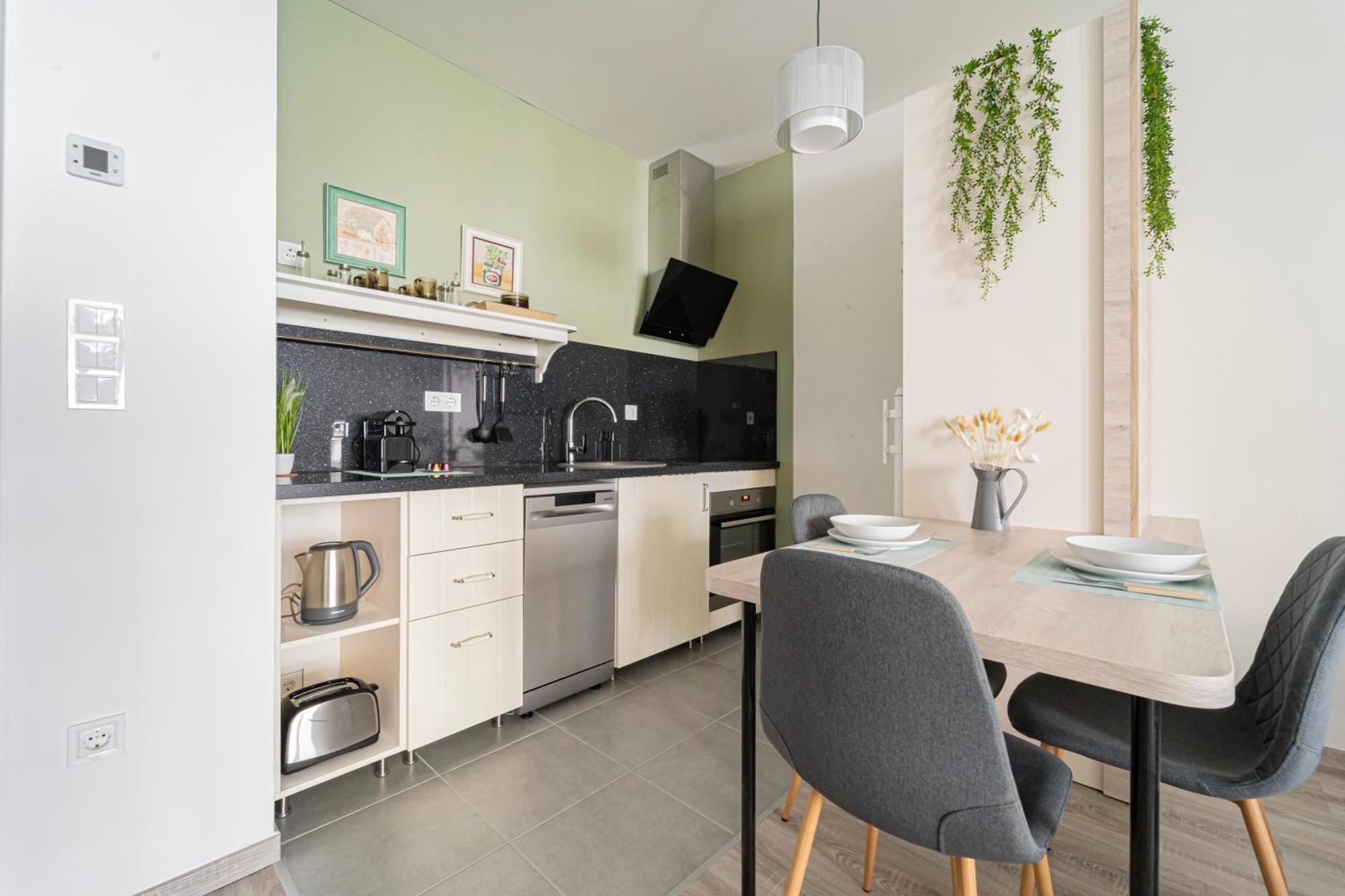 Westside Garden Apartments By Urbanrent Budapest Extérieur photo